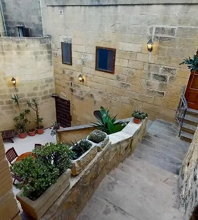 Ta Majsi Farmhouse With Indoor Heated Pool San Lawrenz Exterior photo