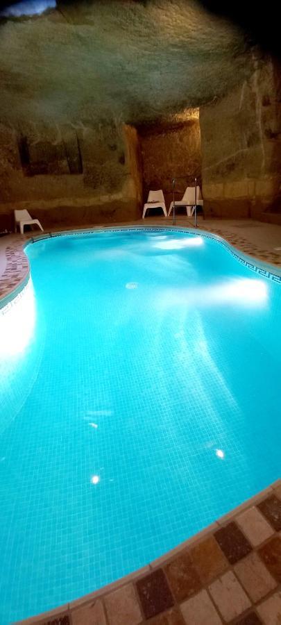 Ta Majsi With Indoor Heated Pool